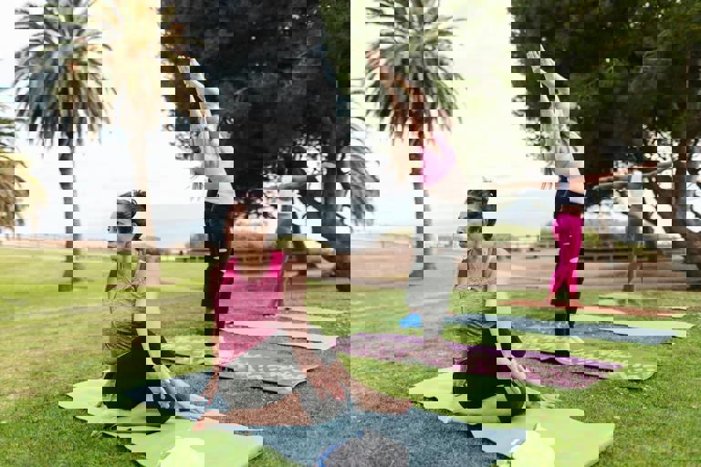 Paramedic Organizes Park Fitness Group for Isolated Residents